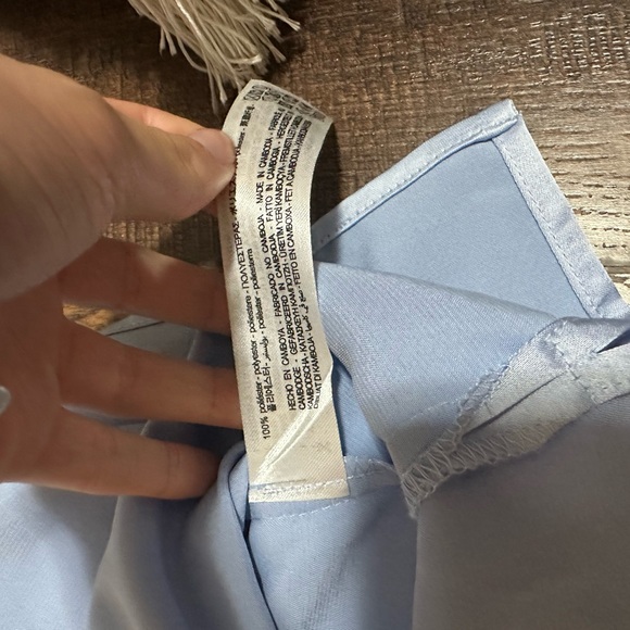 Zara button up NWOT - Picture 3 of 3